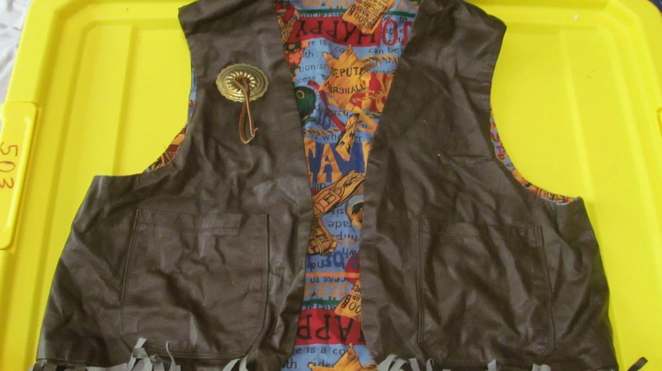 Disfraz de vaquero sheriff para niño Foto 2 de 4