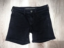 American Eagle Women’s Black Twill Super Stretch Midi Shorts Size 2 Y2K
