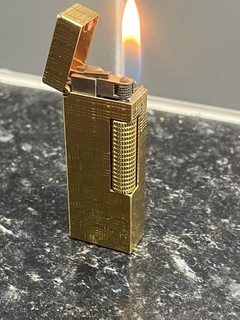 Vintage Dunhill Rollagas Lighter