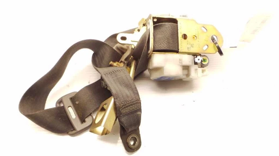 98 99 00 LEXUS GS300 PASSENGER SIDE FRONT SEAT BELT ASSEMBLY  - Image 2 of 3