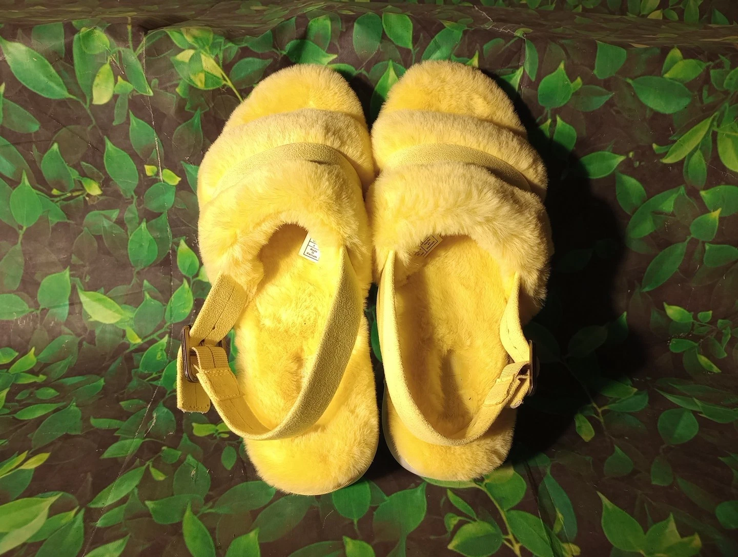 scivolo giallo koolaburra by ugg taglia 8