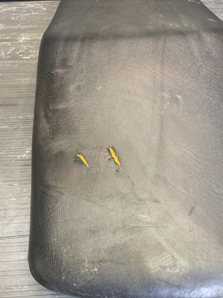 1991 Kawasaki Ninja ZX11 C ZX1100C Seat OEM #1220226 | eBay