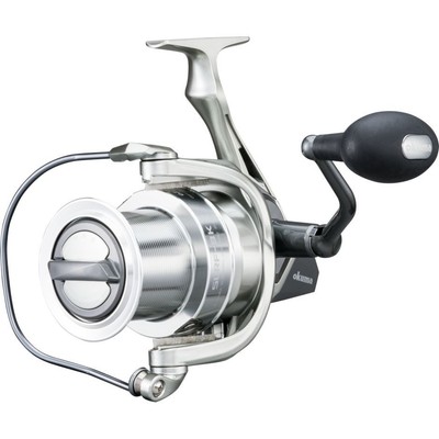 Okuma Surf 8K feste Spulenrolle vorne ziehen