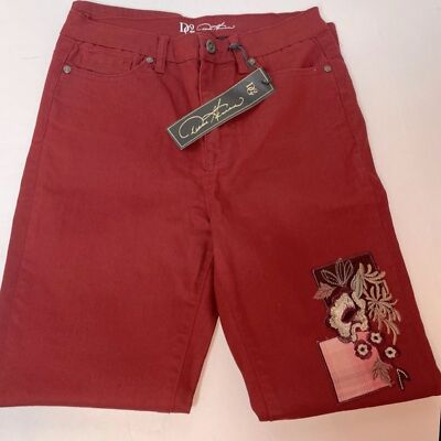 DG2 Diane Gilman Stretch Embroidered Patched Skinny Jeans, Wine Size 6 TALL New!