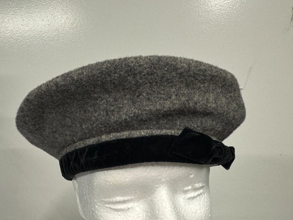 De colección Kangol Hecho en Reino Unido Gris Lana Boina Gorra Terciopelo Borde Sombrero Talla Mediana Foto 2 de 4