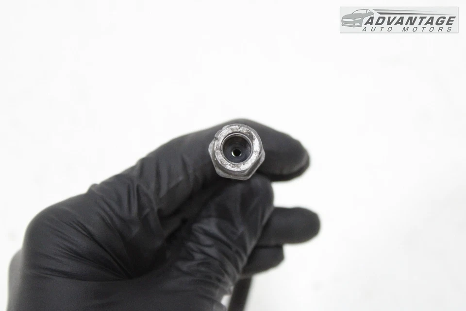 AUDI A4 QUATTRO 2017-2023 PINZA DE FRENO TRASERA IZQUIERDA MANGUERA FLEXIBLE TUBO OEM Foto 3 de 4