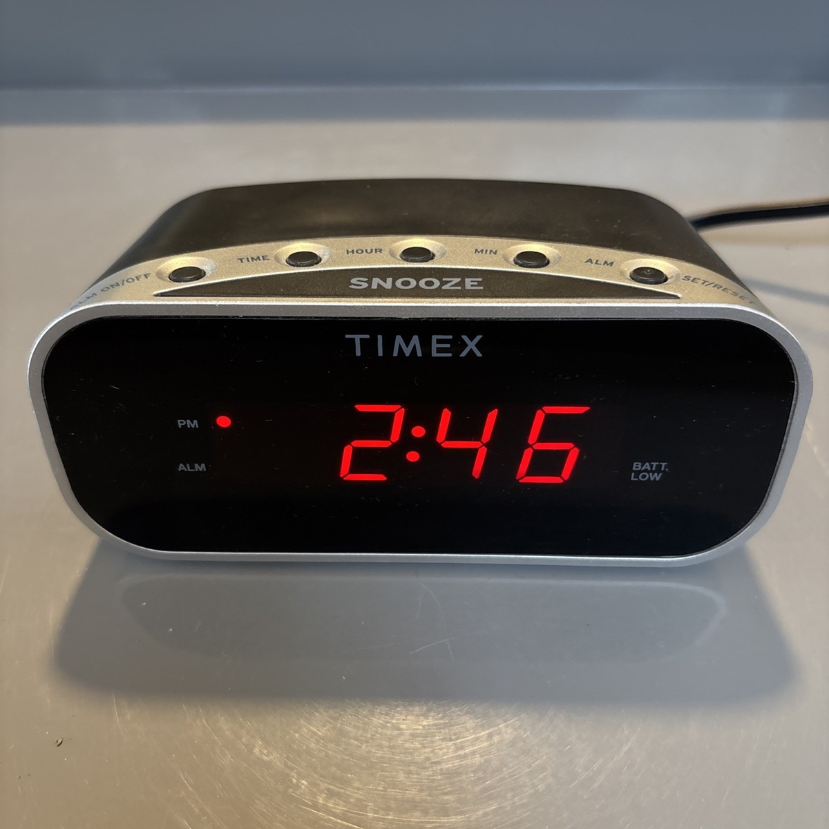 Timex T121X Digital Alarm Clock Red LED Display Snooze - Tested