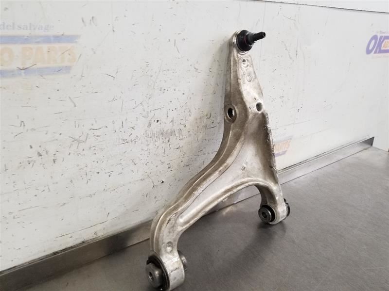 Maserati Levante 2019-2019 Front Left Lower Control arms Set