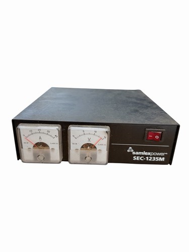 Samlex America SEC-1235M 13.8VDC 23A Switching Power Supply