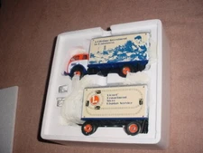 Lionel , 1:32 , First Gear Eastwood 3000 Freight Truck With Trailer # 4105 (NIB)