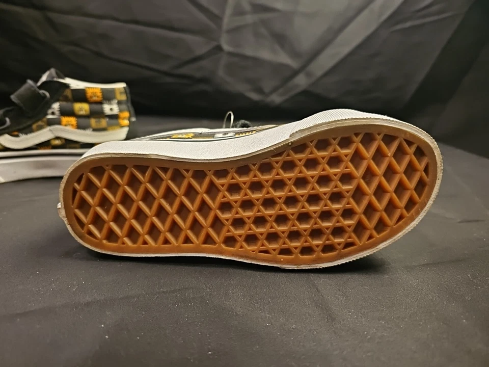 Zapatos VANS Niños Talla 11.5 Fuera de la Pared Negros Gatos Perros Gancho y Lazo  Foto 2 de 4