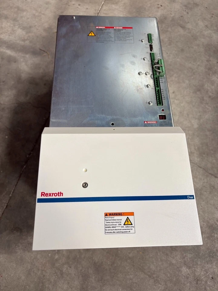 Bosch Rexroth Indramat HVR03.2-W045N - 45 kW DIAX04 Power Supply 3×480 V TESTED - Immagine 2 di 4