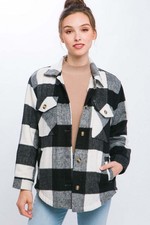 Love Tree Plaid Button Down Jacket With Front Pocket Detail