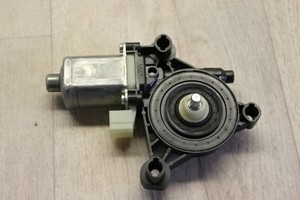 VW T-Roc Cabrio Fensterhebermotor vorne links 5Q0959802B Neuwertig Original