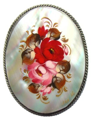 Broche cadeau fête femme nacre - France