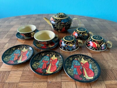 Teeservice Blech Puppengeschirr U.S. Zone  große Puppenküche  dollhouse dishes