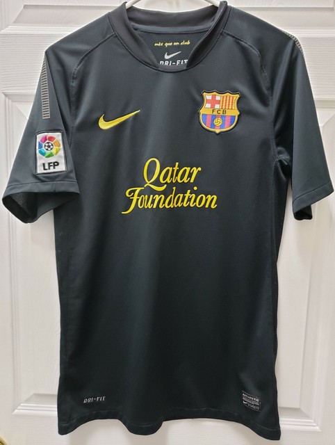 barcelona jersey qatar foundation