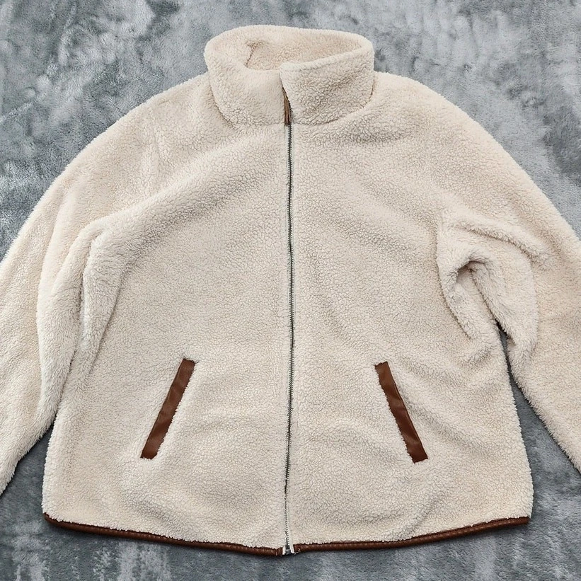 Chaqueta Torrid para mujer 1 1X 14/16 color tostado crema Sherpa cremallera completa ribete de cuero sintético Foto 2 de 4