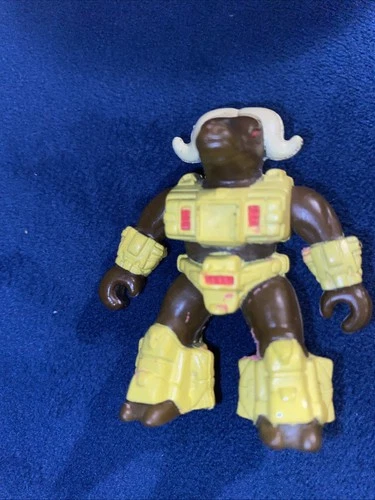 1986 Hasbro Takara Battle Beasts #64 Musky Ox Mini Figure. No Rub
