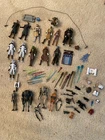 Hasbro Star Wars Clone Wars Vintage Collectable Lot of 17 Action Figures & Acces