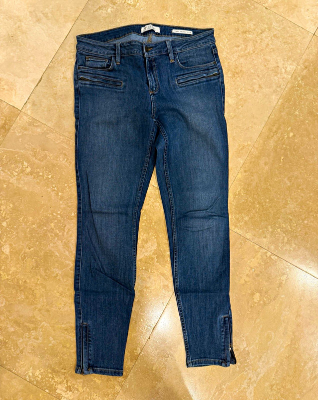 GUESS Women’s Medium size 30 Low Rise Skinny Jeans cool pockets