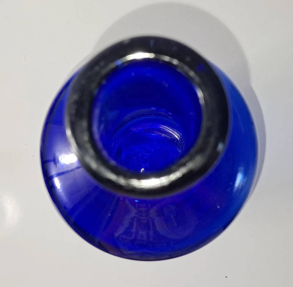 Botella de vidrio vintage azul cobalto 20 1/8" Hx5 1/2" D grueso pesado duradero  Foto 4 de 4