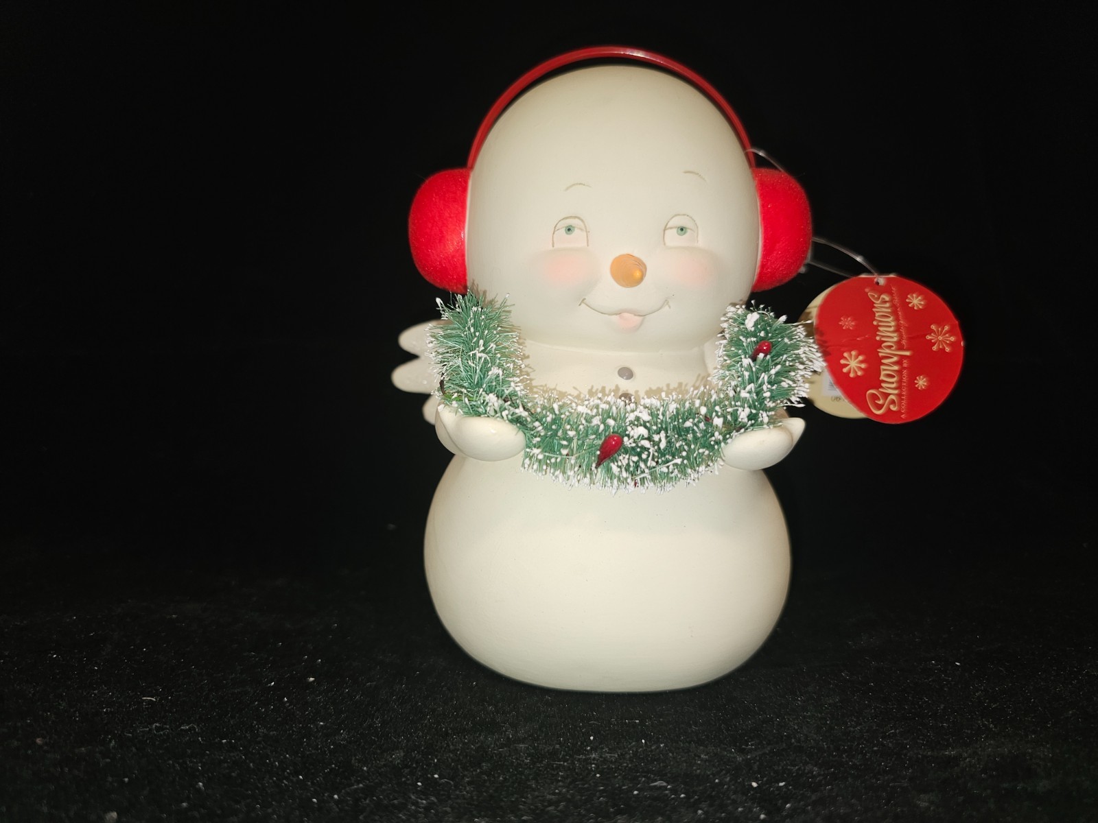 department 56 snowpinions figurines Angel with Garland without box