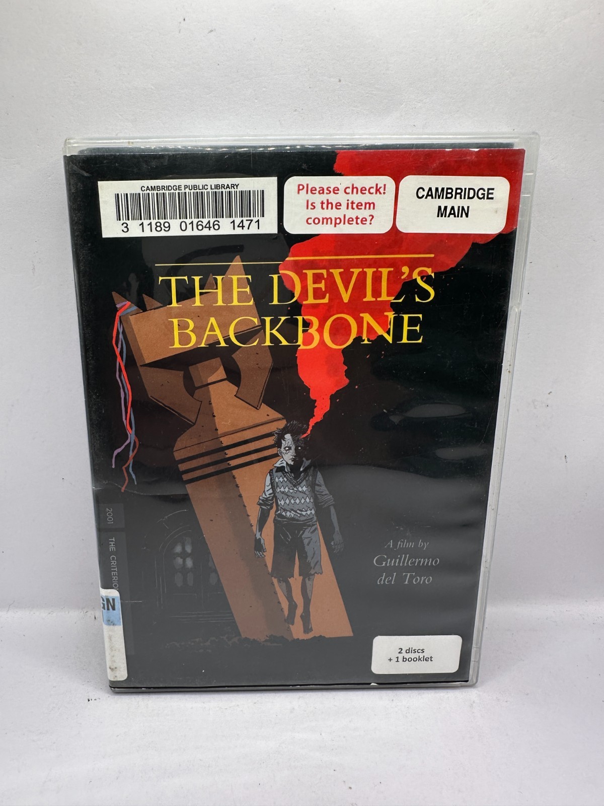The Devil's Backbone - DVD [Criterion Collection] 2 discs with booklet, Region 1
