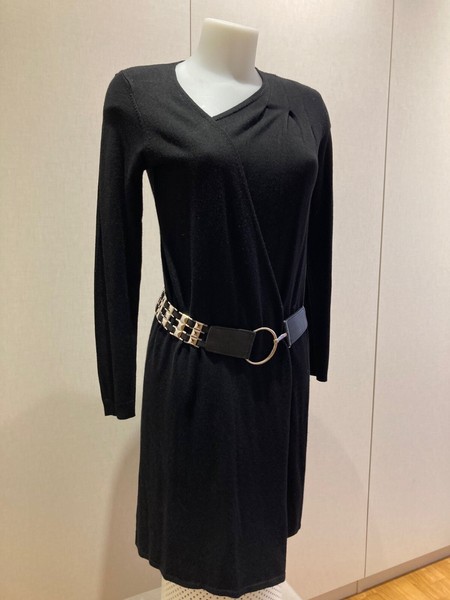 HOSS INTROPIA Vestido punto – Color negro – Talla S- Corte asimétrico
