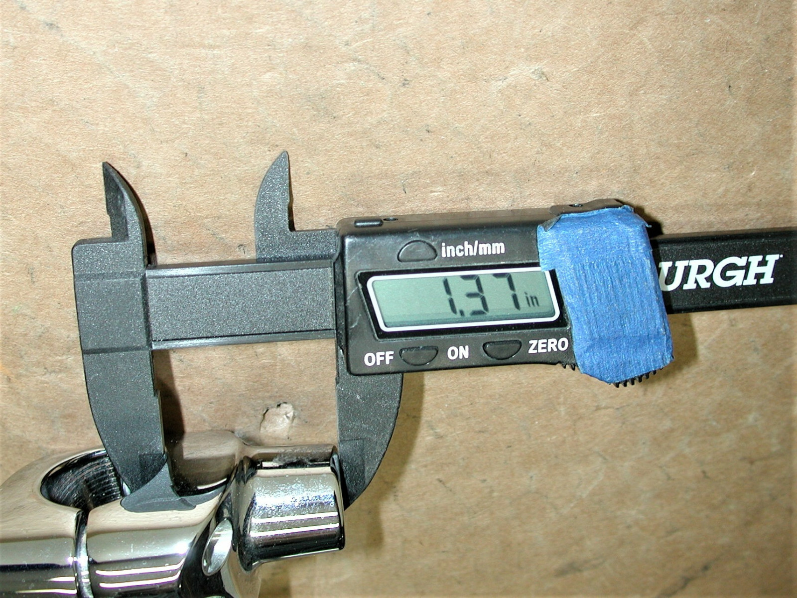 HARLEY DAVIDSON DYNA OEM 55900025 Motorcycle Handlebar Riser Assembly ...