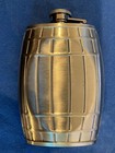 Jack Daniels Old No 7 Stainless Steel 6 oz Barrel Shaped Hip Flask, 2007 — photo 3