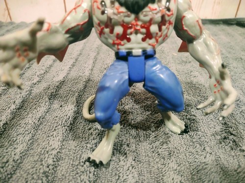 Spider-Man Vampire Wars MORBIUS UNBOUND Marvel Action Figure TOYBIZ 1996 🕷️🕷️ - Picture 3 of 11
