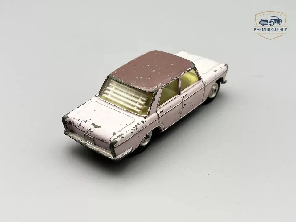 Auto vintage FIAT 2100   SCALA 1/43 - Immagine 2 di 4