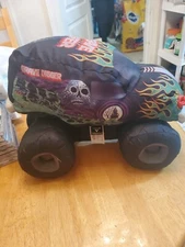 Monster Jam Grave Digger 12” Plush Truck feld Motor Sport Bad To The Bone