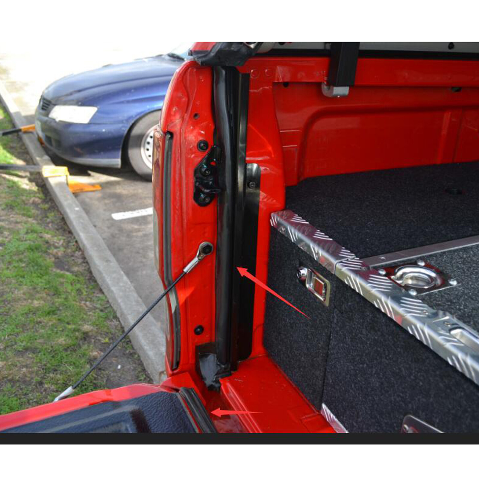 TAILGATE SEAL KIT FOR VOLKSWAGEN VW AMAROK RUBBER DUST TAIL GATE Made