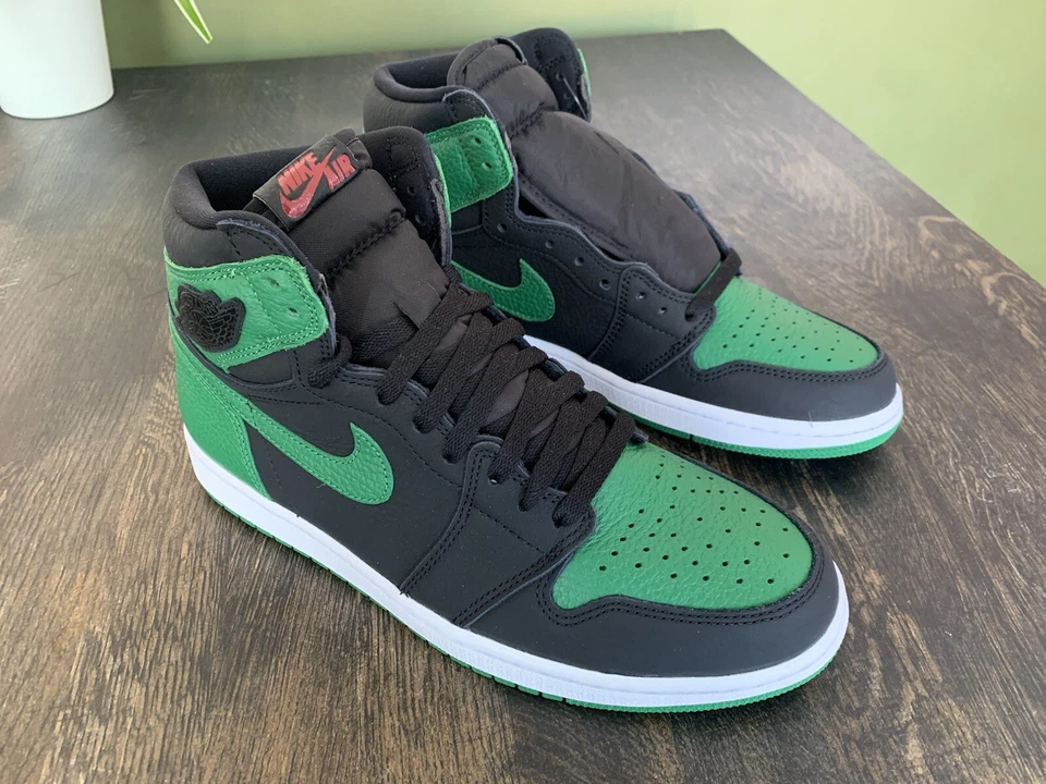 Nike Jordan 1 Retro OG High 2.0-Black/Pine Green/White/ M Red-UK9/US10-Brand New - Image 4 of 4