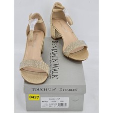 Touch Ups Astra Sandals Womens 5.5 Champagne Rhinestone Block Heel - NEW