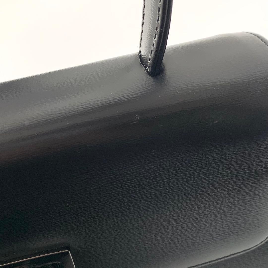 Givenchy 2-way Borodia handbag in black leather for formal wear thumbnail 12