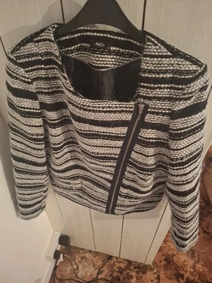 M&Co black and ivory metallic weave stripe zip front jacket Size 14 - Image 1 of 4