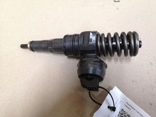 VW POLO AW1, BZ1, AE1 Einspritzdüse 045130073T 1.40 Diesel 59kw 2002 28688772