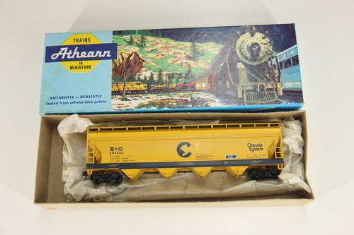 Athearn Güterwagen B&O #606562 "Chessie System", gelb H0/DC Guter Zustand (H410) | Condition: Gebraucht