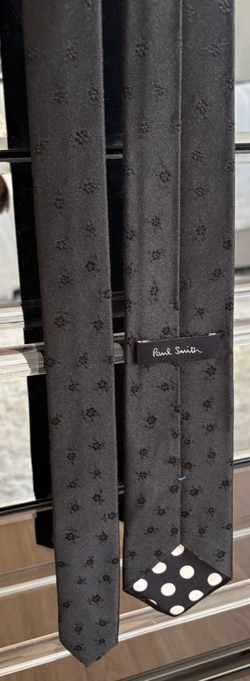 Corbata para hombre Paul Stuart 100 % seda negra formal con flor sutil - solo usada una vez Foto 4 de 4