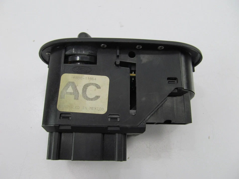 NUEVO - FUERA DE CAJA - OEM F8DB-11654-AC Interruptor de lámpara de faro 1996-1999 Ford Taurus Foto 4 de 4