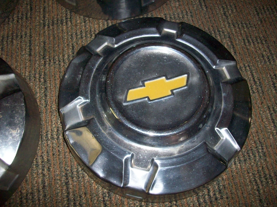 1967-1975 Chevy Truck 4 Stainless 10 1/2" Dog Dish Hubcaps 68 69 70 71 72 73 74 - Image 3 of 4