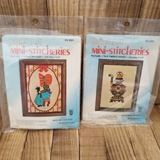 Vintage Bucilla Mini Stitcheries Holly Hobby Embroidery kit no 2000 / 2021 Lot