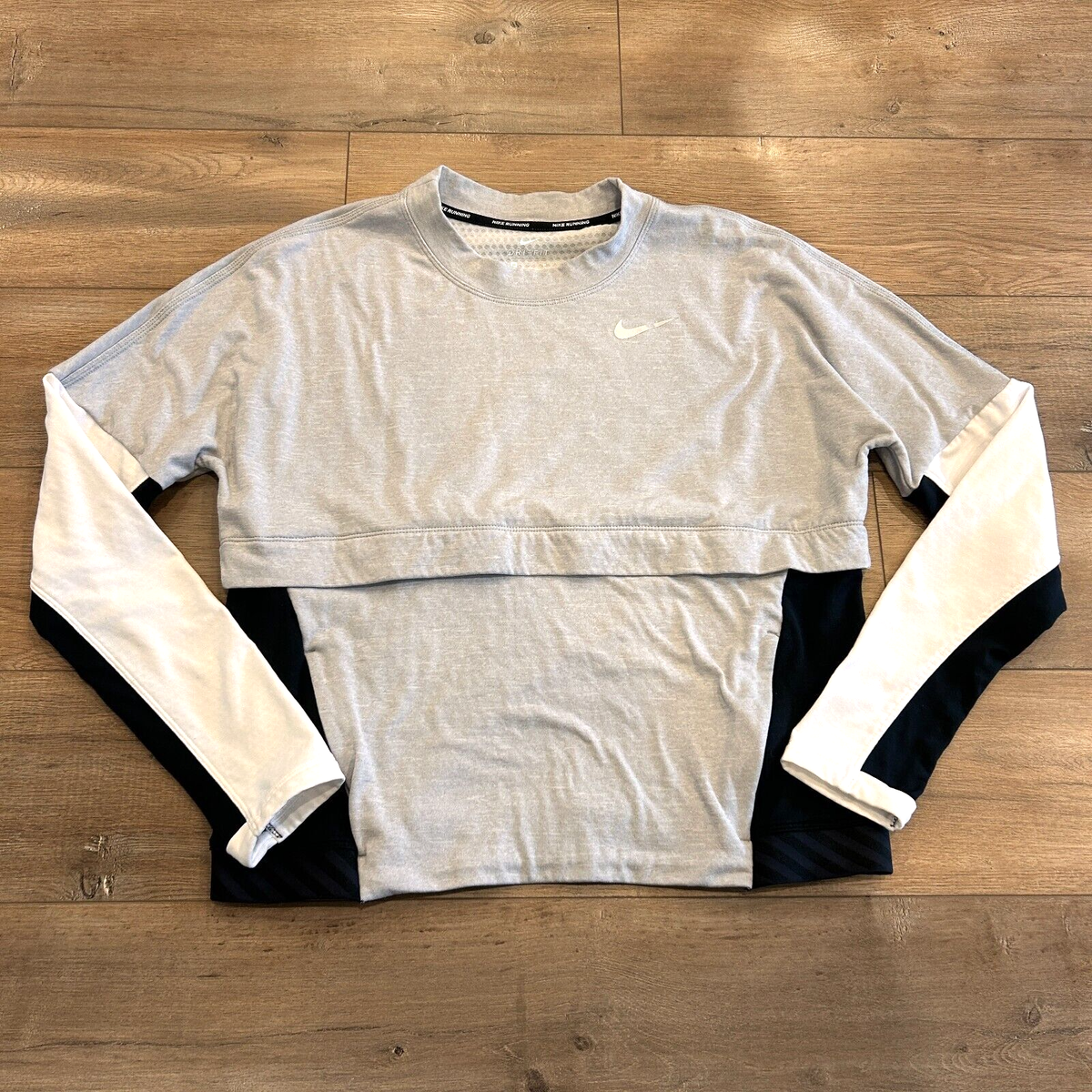 Nike Dri Fit Long Sleeve Running Top With Phone Pocket T-shirt