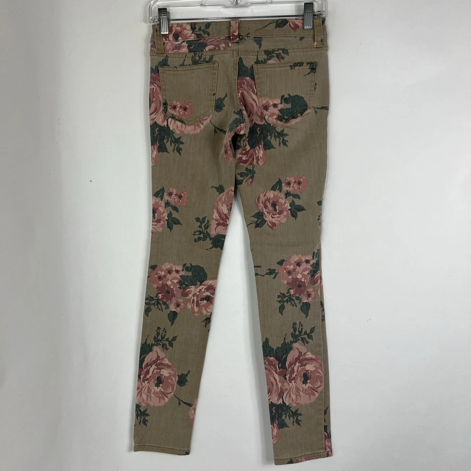 Pantalones de mezclilla Love Culture para mujer talla 1 ajustados tiro bajo florales elásticos informales Foto 4 de 4