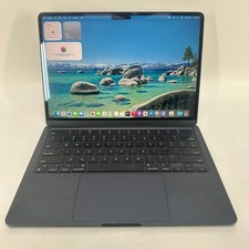 2022 Apple MacBook Air 13.6" M2 10C GPU 3.5GHz 8GB RAM 256GB SSD A2681