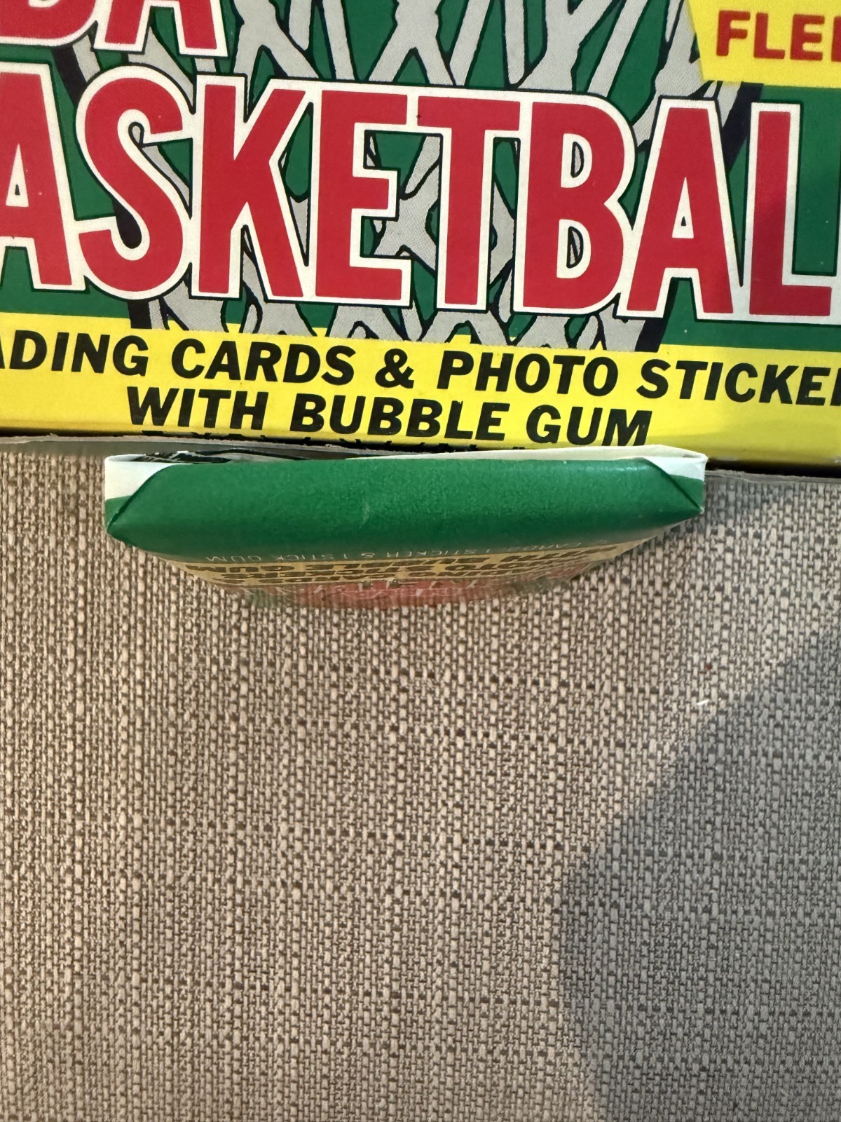 1987 Fleer Basketball Fresh Wax Pack NBA Jordan 2nd Year Very Clean And Original view 3