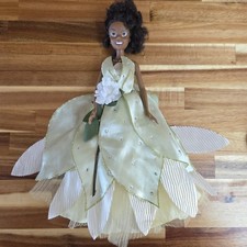 Disney 2009 The Princess and the Frog - Princess Tiana Doll Mattel